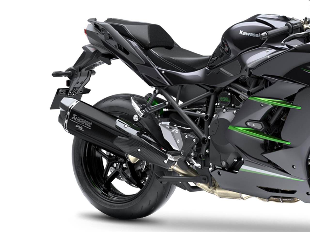 Akrapovič slip-on eksos