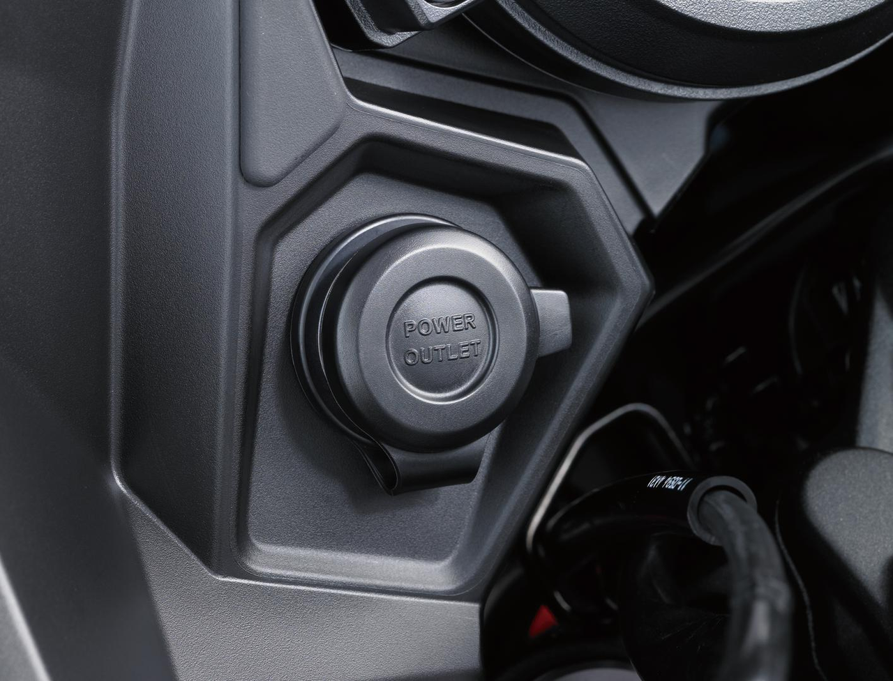 Praktisk strømkilde