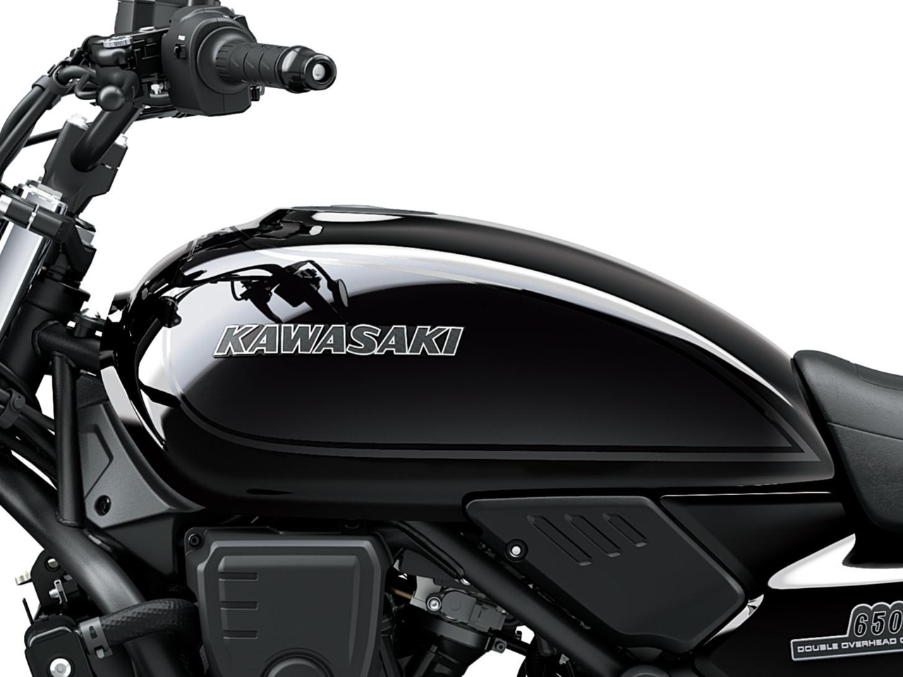 Slank drivstofftank